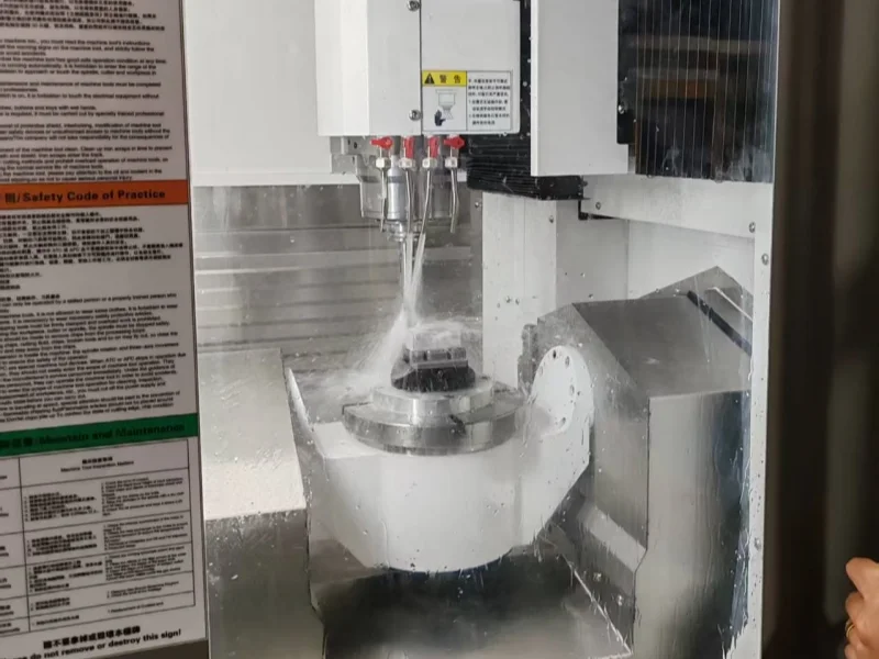 5-axis CNC machining center for complex parts